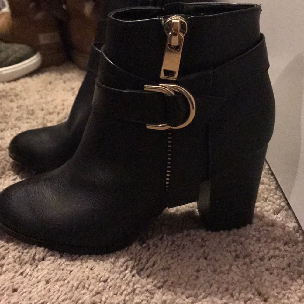 Heeled ankle boots